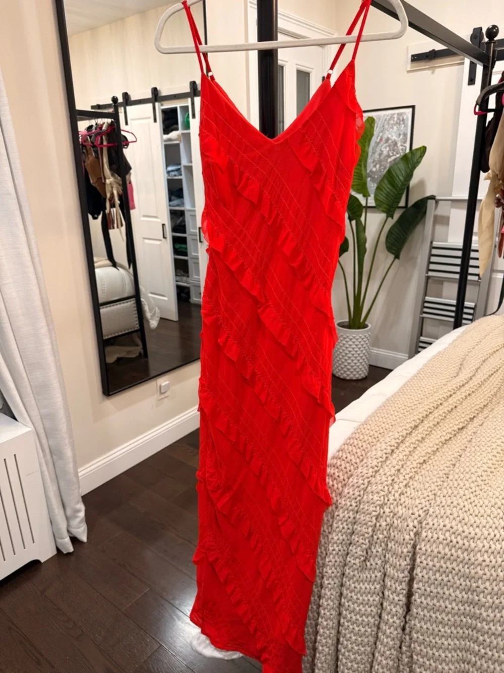 PRINCESS POLLY| RED RUFFLE MAXI DRESS - Picture 4 of 4